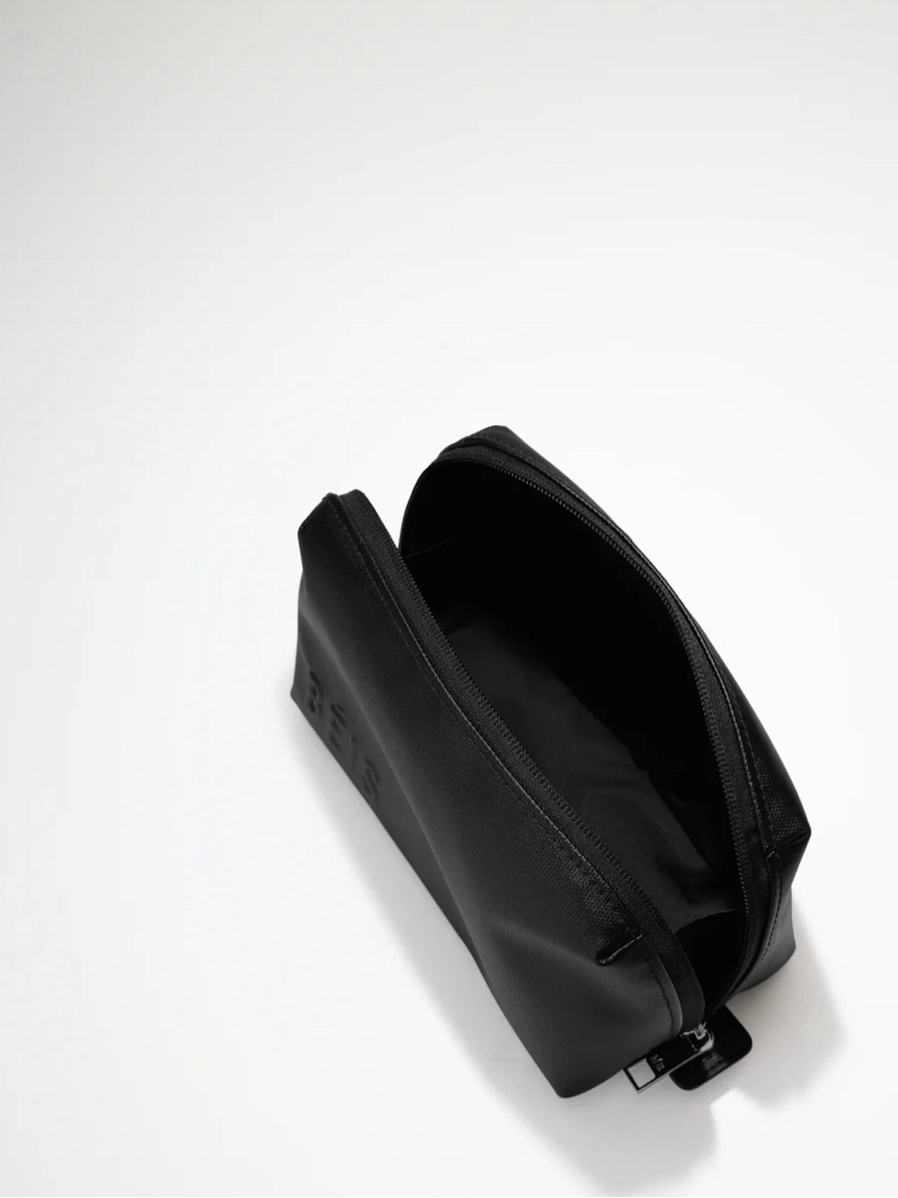 BEIS Small Cosmetics Pouch in Black - Picture 4 of 7